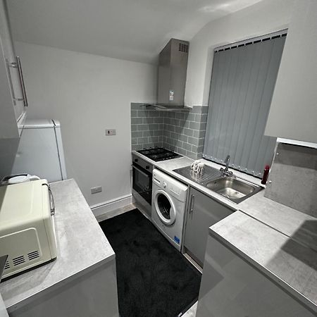 Modern Two-Bedroom Apartment Manchester Esterno foto