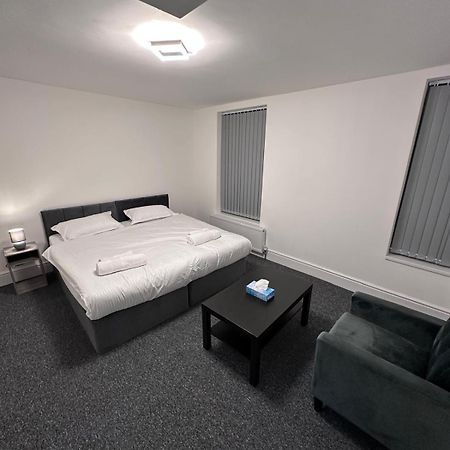 Modern Two-Bedroom Apartment Manchester Esterno foto
