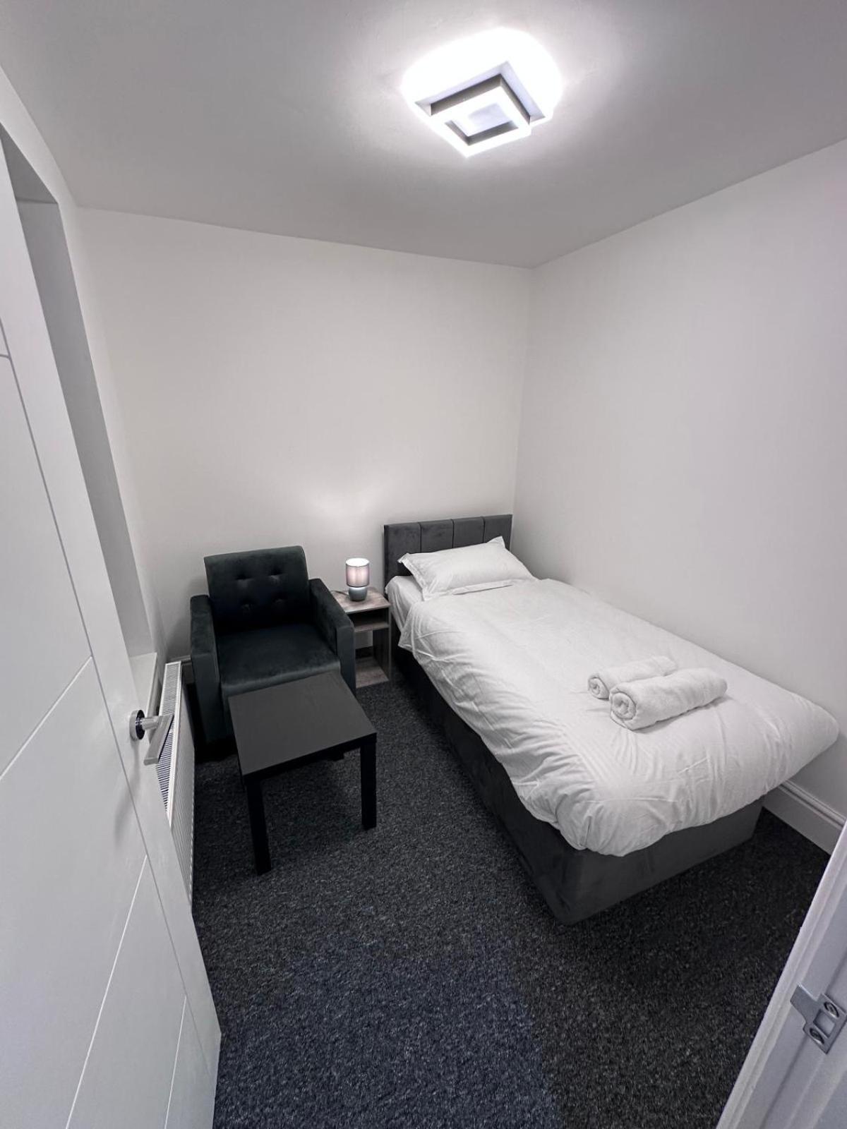 Modern Two-Bedroom Apartment Manchester Esterno foto